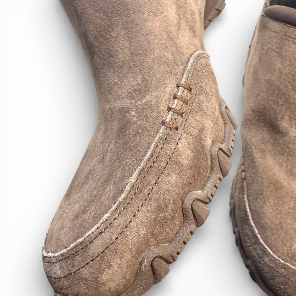 Skechers Relaxed Fit Air Cooled Memory Foam Brown Suede Ankle Boot Size 9 - Picture 10 of 13